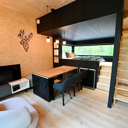 Vakantiehuis Modern With Terrace *